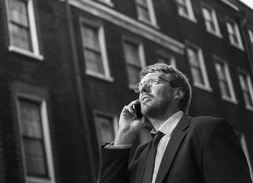 Finclair: FAQ - Businessman